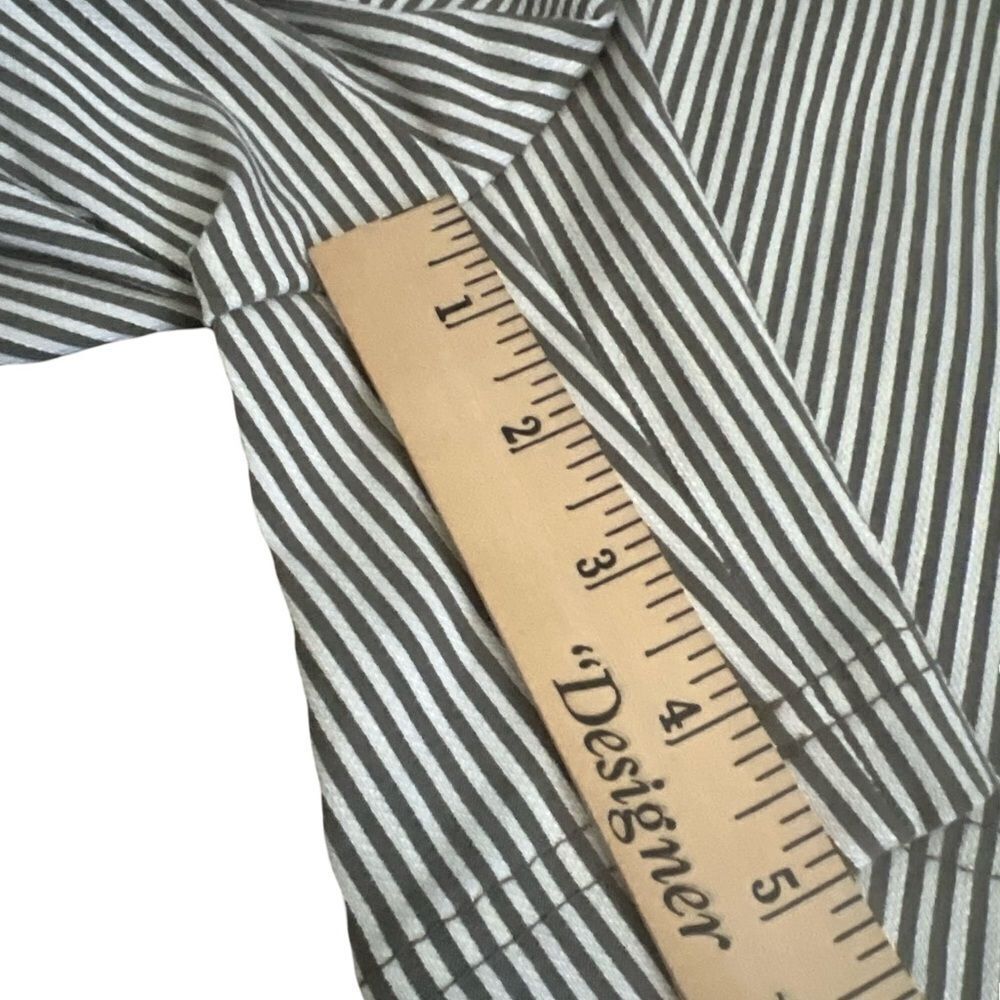New Trina Turk Dearest Olive Striped Linen Blend Shorts - Sz 4 - Picture 11 of 14